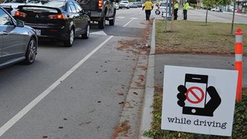 Road safety sign